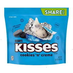 HERSHEY'S Kisses Cookies 'N' Creme Chocolate Candy - 9.1oz