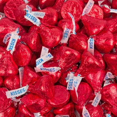 119ct Red Graduation Class of 2026 Wrapped Miniatures And Red Stickered Kisses Chocolate Mix